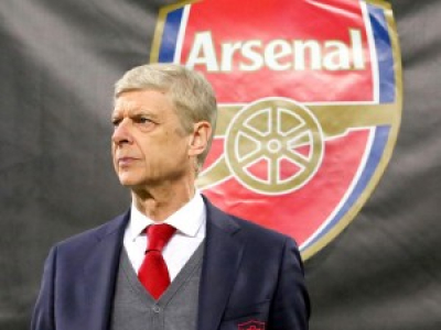 Arsène Wenger annonce prendre sa retraite à la fin de la saison (2018)