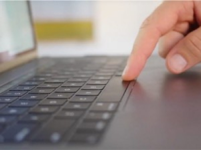 Une action collective engagée contre les claviers des Macbook