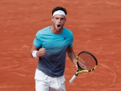 Roland-Garros : Marco Cecchinato élimine Novak Djokovic en quarts de finale
