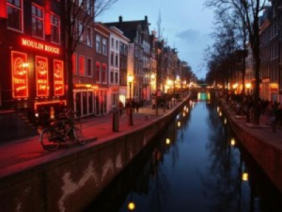 Amsterdam: les travailleuses du sexe...