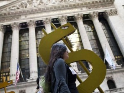 Wall Street s'effondre alors que les investisseurs craignent une récession