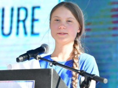 Greta Thunberg demande de l'aide pour rentrer en Europe. 