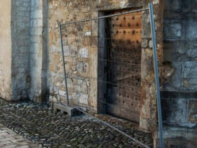 Cathédrale d'Oloron-Sainte-Marie Cambriolé à la voiture-bélier