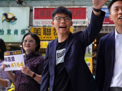Elections locales à Hongkong : victoire écrasante du camp prodémocratie  