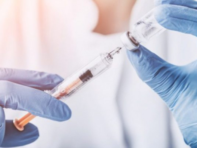 La fondation Bill Gates rappelle près d’un million de doses de vaccin en raison de nanopuces 5G défaillantes