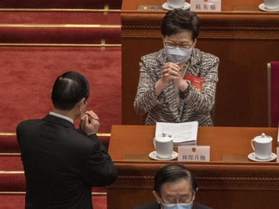 Pékin s'octroi un droit de véto sur les élections de Hong Kong. Edit : titre neutre 