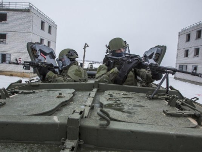 La Russie menace de réagir « militairement » si les États-Unis ne retirent par leurs troupes d’Europe de l’Est