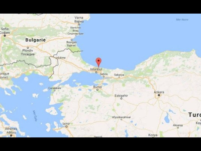 La Turquie ferme les détroits du Bosphore et des Dardanelles, application de la Convention de Montreux