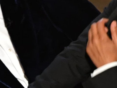 Will Smith en colle une à Chris Rock aux Oscars 2022 après une blague sur le physique de sa femme