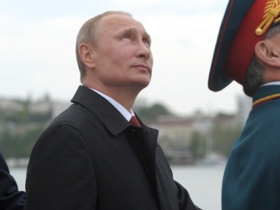 Vladimir Poutine enlève au FSB, la plus grande agence de renseignements russe, son rôle d'agence d'espionnage dans la guerre en Ukraine, et en confie la responsabilité au GRU
