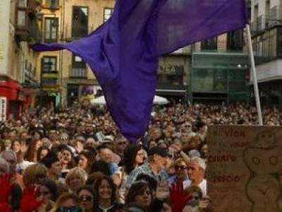 Espagne, les députés durcissent la loi contre le viol : &quot;seul le oui est un oui, tout rapport sexuel sans consentement sera une agression, qu'il y ait ou non violence ou intimidation&quot;