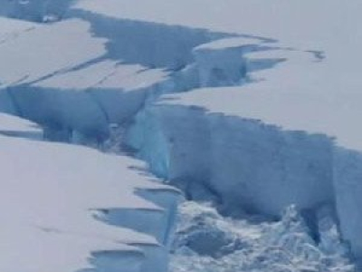 Un iceberg grand comme 15 fois la taille de Paris, s'est détaché de la banquise
