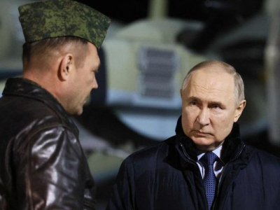 Guerre en Ukraine : &quot;Un non-sens total&quot;… Vladimir Poutine dément vouloir envahir l’Europe et accuse les dirigeants occidentaux de vendre la peur