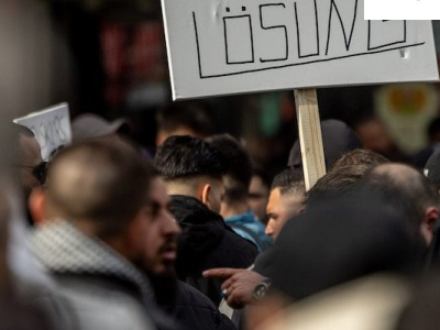 Des manifestants appellent à l’État islamique en Allemagne - Hambourg (Avril 2024)