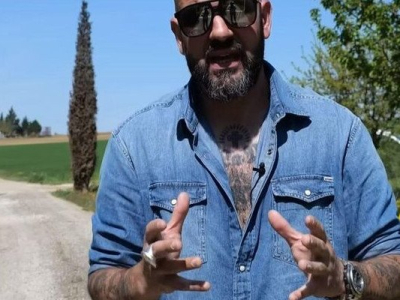 Papacito, le YouTubeur d’extrême droite, condamné à 5 000 euros d’amende après avoir menacé un maire