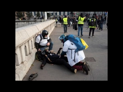 Pétition de soignants contre les LBD