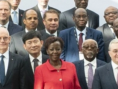 Le Fonds la Francophonie avec Elles offre des opportunités d'éducation, de formation, d'entrepreunariat aux femmes francophones.