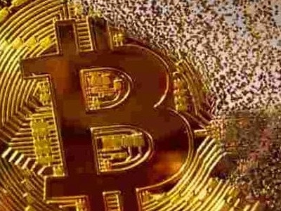 Newport, Galles : Un homme jette son disque dur contenant 475 millions d’euros en bitcoin, il dépose plainte contre sa ville.