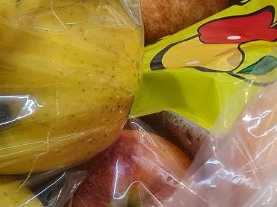 Interdiction des emballages plastiques pour les fruits et légumes : le décret annulé