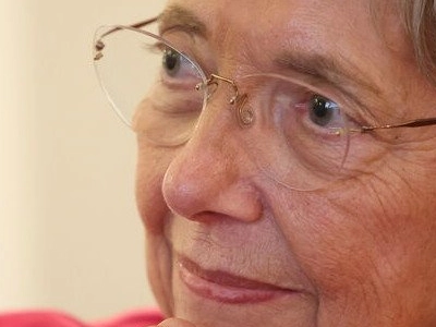 Baisse des dépenses d’anciens ministres : Élisabeth Borne s’oppose aux « efforts » demandés par Michel Barnier