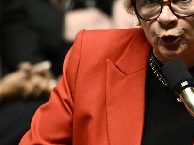 Le gouvernement remet sur la table les 7 heures de travail gratuit par an