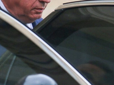 Impôt sur les ultra-riches : le gouvernement juge l'idée "trop injuste" et ferme complètement la porte