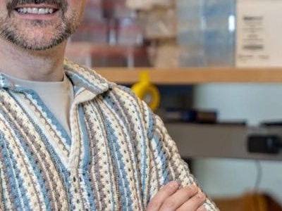 S'inspirant d'une rare mutation qui rend les gens imperméables aux maladies virales, un chercheur de Columbia développe une thérapie qui pourrait conférer la capacité de combattre tous les virus.En culture cellulaire ils pas encore trouvé de virus qui puisse percer les défenses de cet therapie